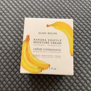 Glow recipe Banana soufflé moisture cream